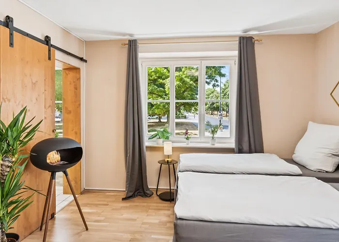 Dresdenstay Naehe Elbepark 2 Schlafzimmer Kamin Ps4 Lägenhet